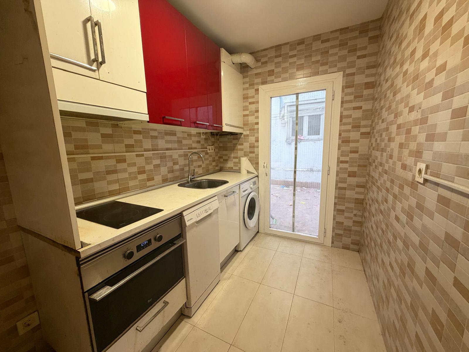 3 Dormitorio Habitaciones, 0 ,1 BañoBathrooms,Piso,En Venta,0,LK-EAA983 3 Dormitorio Habitaciones, 0 ,1 BañoBathrooms,Piso,En Venta,0,LK-EAA983