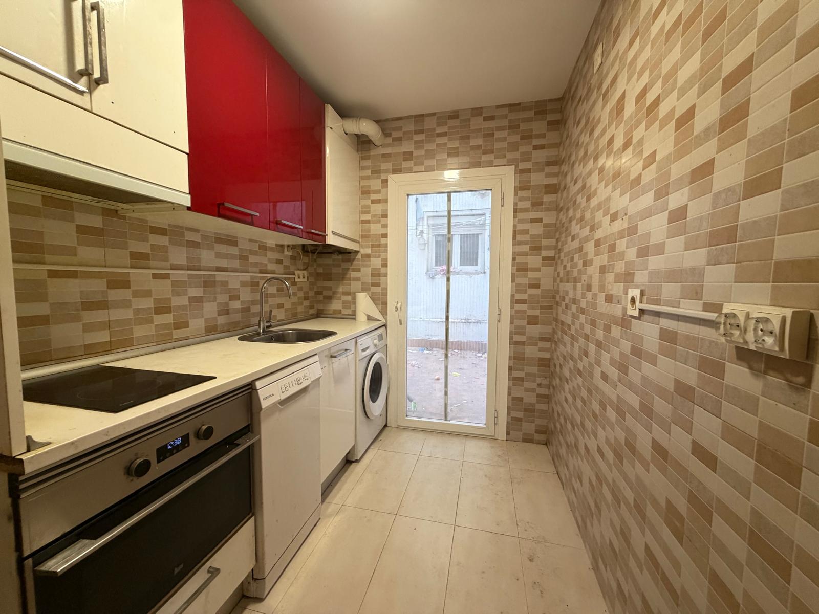 3 Dormitorio Habitaciones, 0 ,1 BañoBathrooms,Piso,En Venta,0,LK-EAA983 3 Dormitorio Habitaciones, 0 ,1 BañoBathrooms,Piso,En Venta,0,LK-EAA983