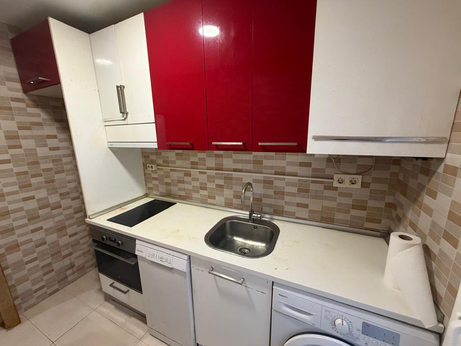 3 Dormitorio Habitaciones, 0 ,1 BañoBathrooms,Piso,En Venta,0,LK-EAA983 3 Dormitorio Habitaciones, 0 ,1 BañoBathrooms,Piso,En Venta,0,LK-EAA983